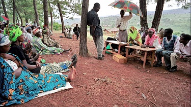 Génocide rwandais des tutsis, les juridictions Gacaca outil de réconciliation