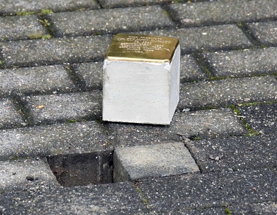 stolpersteine Radio For Peace International min